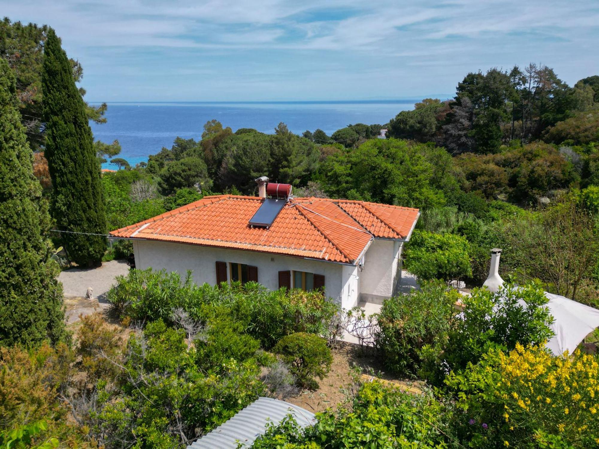 Casa Panoramica Bouganville SantʼAndrea 외부 사진